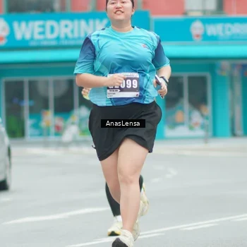 Runner Photo 8856171