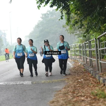 Runner Photo 8856203