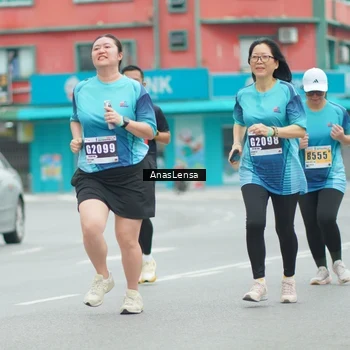 Runner Photo 8856218