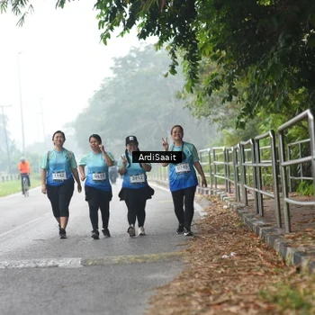 Runner Photo 8856242
