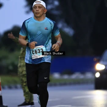 Runner Photo 8856243