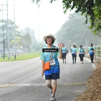 Runner Photo 8856260