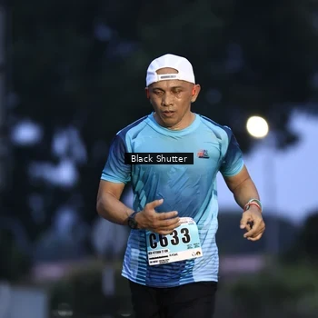 Runner Photo 8856265
