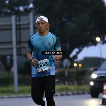Runner Photo 8856274