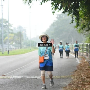 Runner Photo 8856285