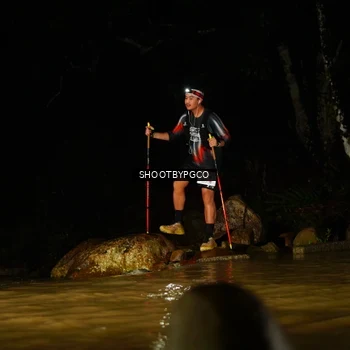 Runner Photo 8856304