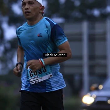 Runner Photo 8856306