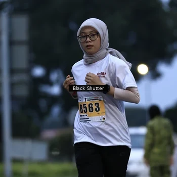 Runner Photo 8856341