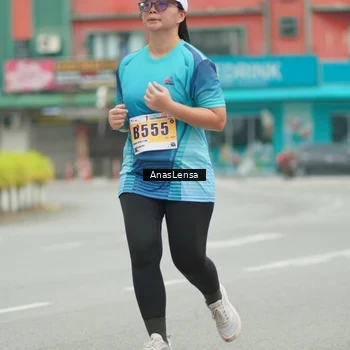 Runner Photo 8856342