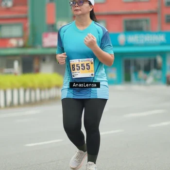 Runner Photo 8856344