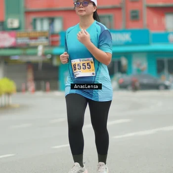 Runner Photo 8856345