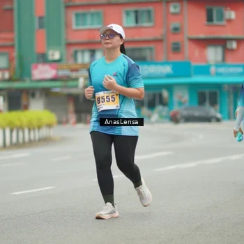 Runner Photo 8856346