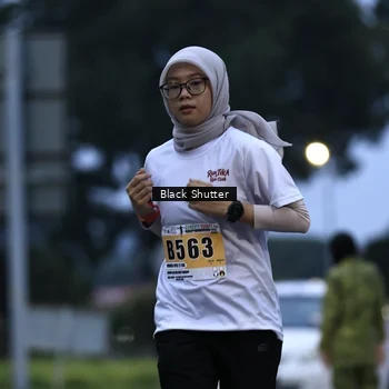 Runner Photo 8856351