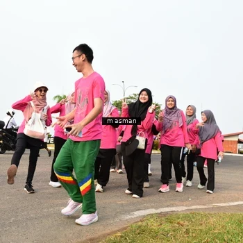 Runner Photo 8856367