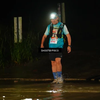 Runner Photo 8856373