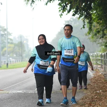 Runner Photo 8856388