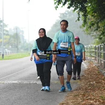 Runner Photo 8856390