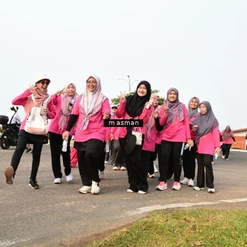 Runner Photo 8856402