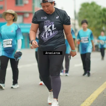 Runner Photo 8856417