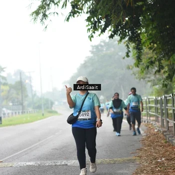 Runner Photo 8856468