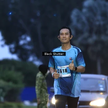 Runner Photo 8856473