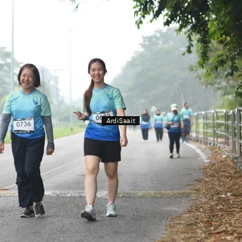 Runner Photo 8856490