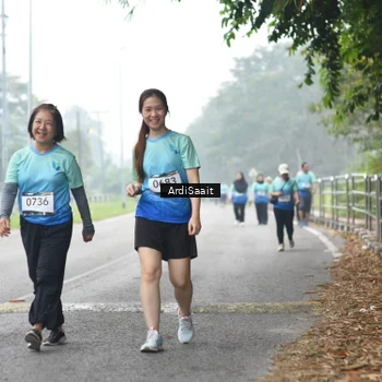 Runner Photo 8856494