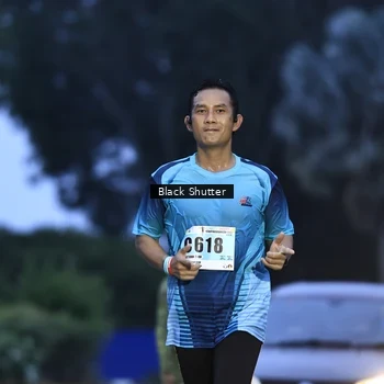 Runner Photo 8856499