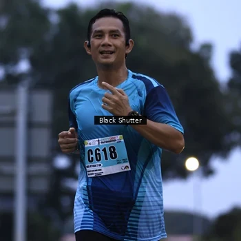 Runner Photo 8856517