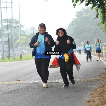 Runner Photo 8856550