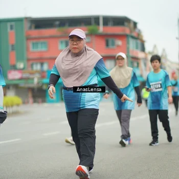 Runner Photo 8856579