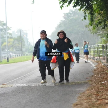 Runner Photo 8856584