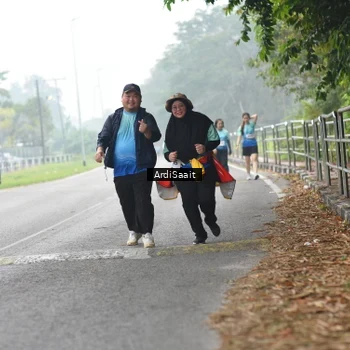 Runner Photo 8856595