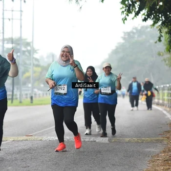 Runner Photo 8856651
