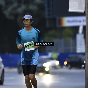 Runner Photo 8856669
