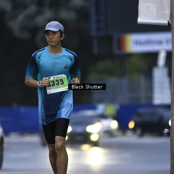 Runner Photo 8856677