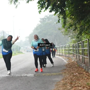 Runner Photo 8856679
