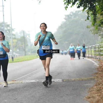 Runner Photo 8856691