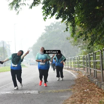 Runner Photo 8856715
