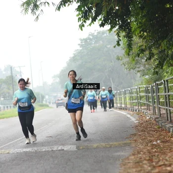 Runner Photo 8856738