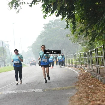 Runner Photo 8856748