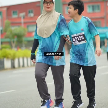Runner Photo 8856759