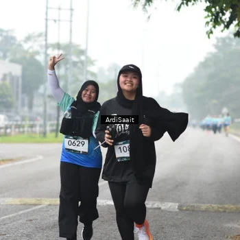 Runner Photo 8856798