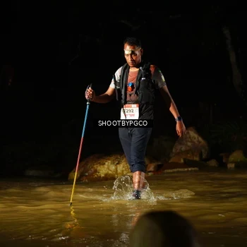 Runner Photo 8856799