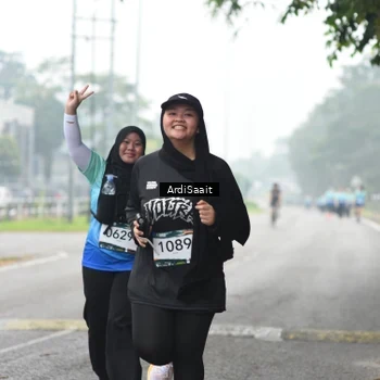 Runner Photo 8856800