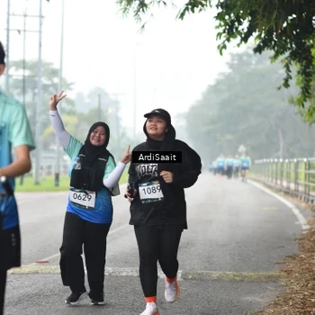 Runner Photo 8856810