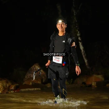 Runner Photo 8856816