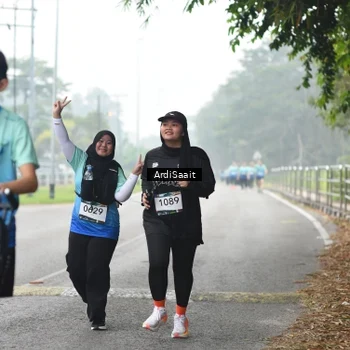 Runner Photo 8856817