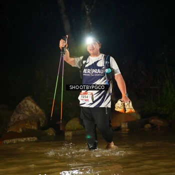 Runner Photo 8856835