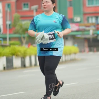 Runner Photo 8856844